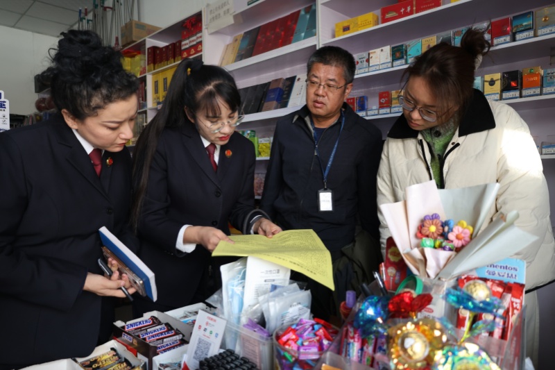 新疆维吾尔自治区喀什地区泽普县关工委联合多部门开展未成年保护活动