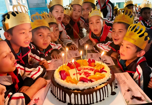 寓教于乐润童心 实践赋能促成长——新疆维吾尔自治区喀什地区叶城县各级关工委组织返乡学生开展假期系列活动