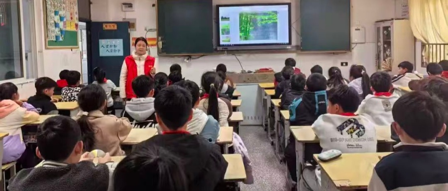 筑牢健康防线 守护春日成长——江苏省徐州市铜山区郑集镇关工委开展春季呼吸道传染病知识宣传活动