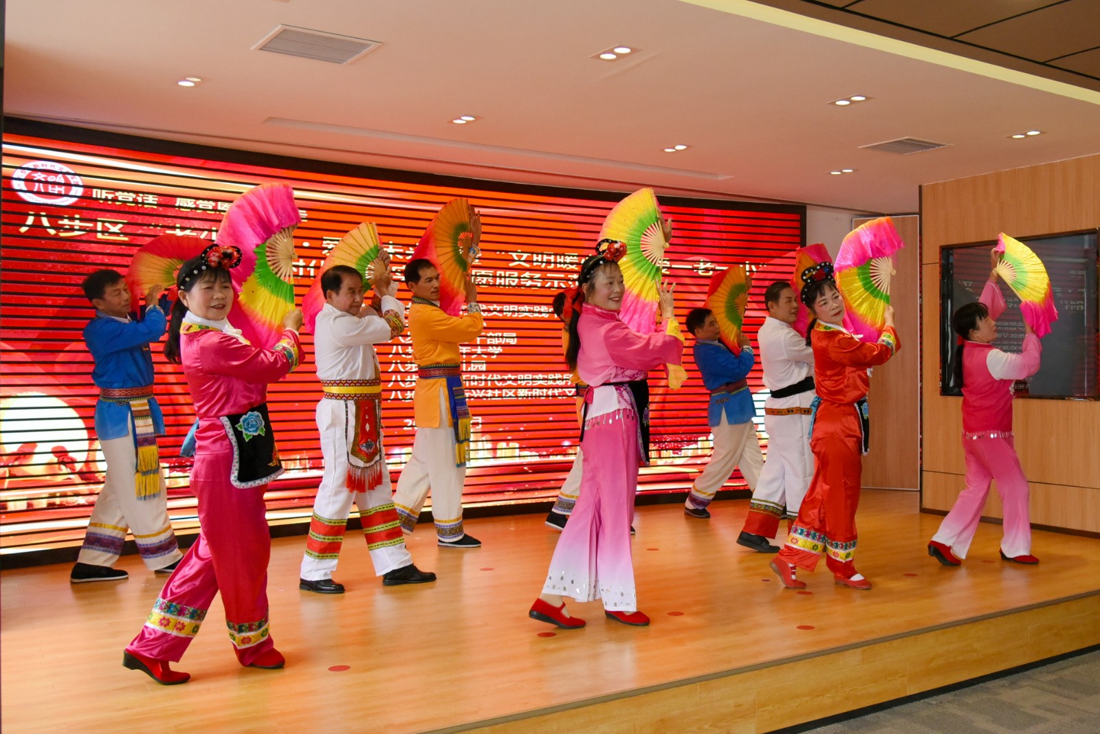 1704772141159711.jpg 3-1.jpg