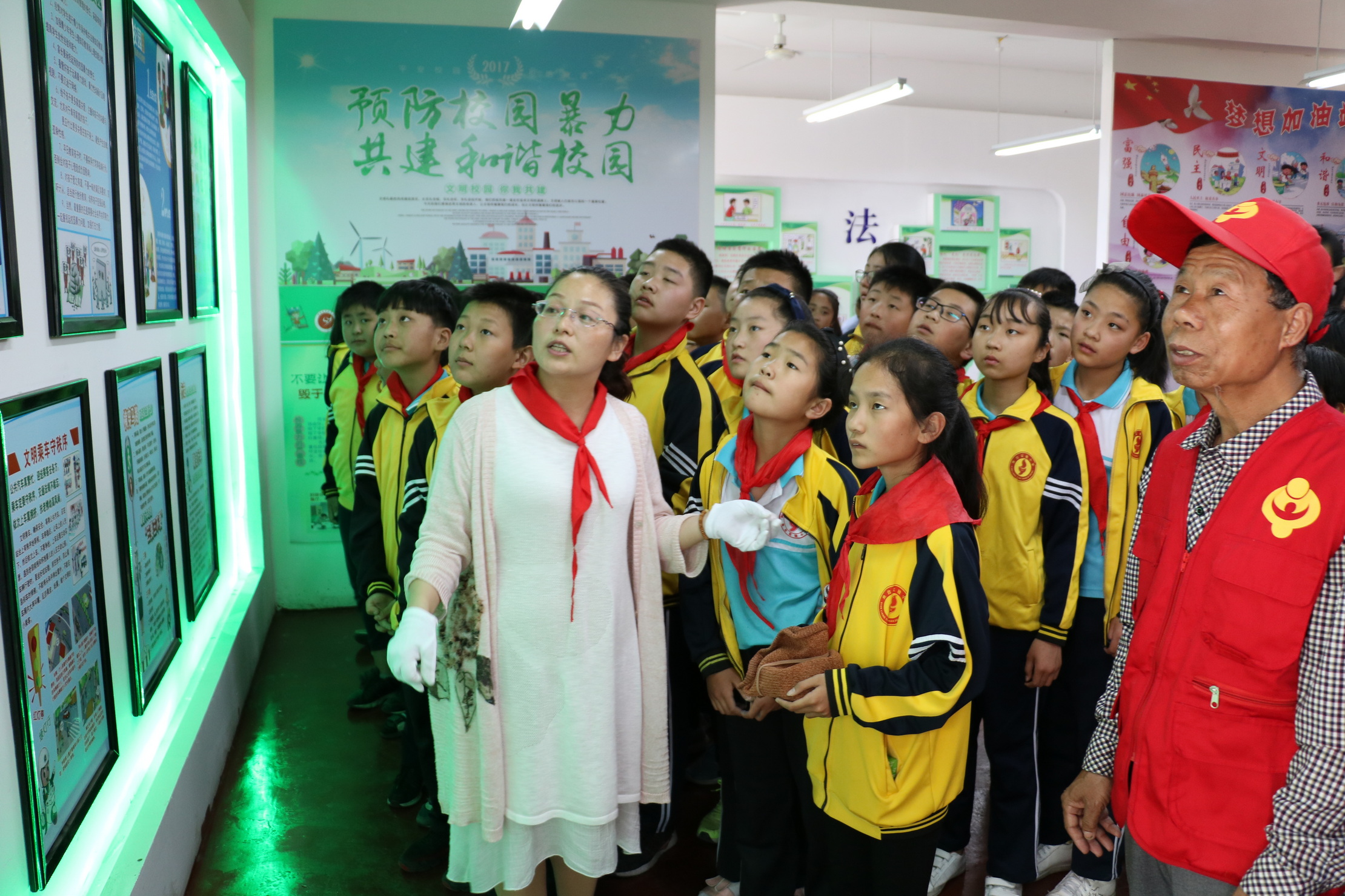 1706687292503163.jpg 1706687292503163.jpg