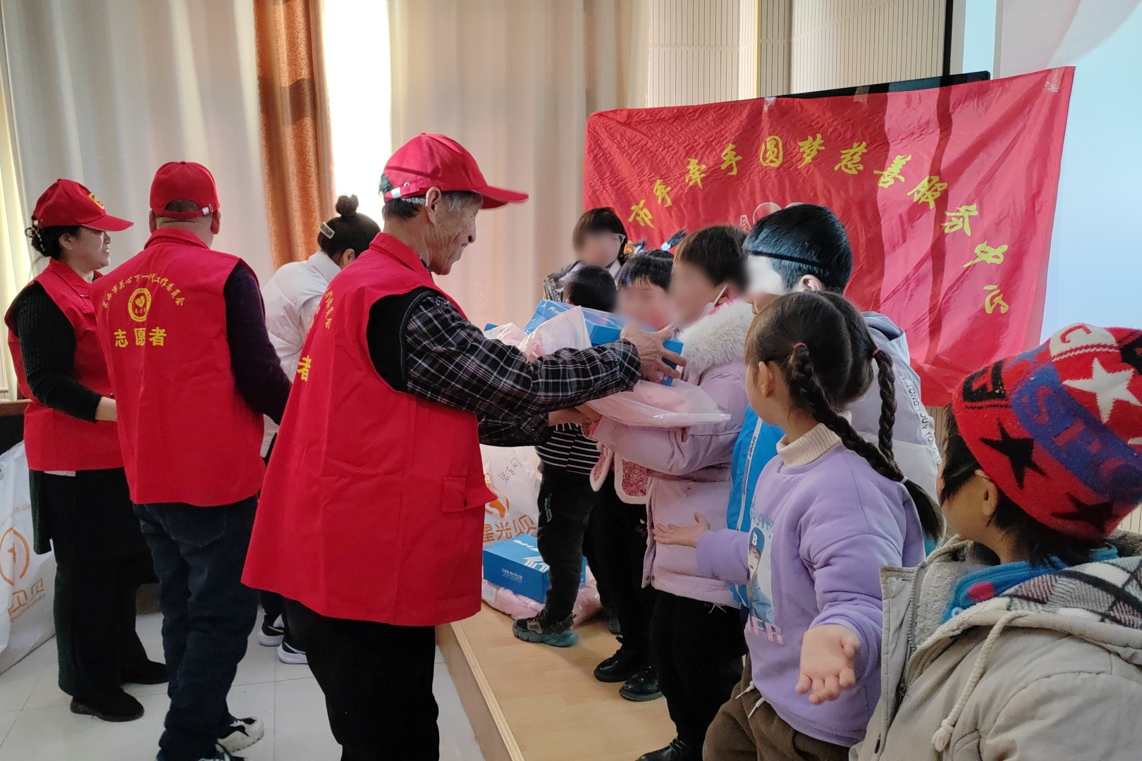 1706772718278434.jpg 1706576571210724.jpg