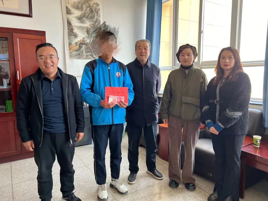 1709876703628316.jpg 1709876703628316.jpg