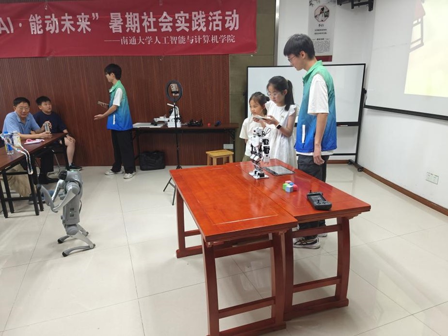 1752064745158302.jpg a7ad08f3-e2d3-4a8b-a674-2c9366b9866a.jpg