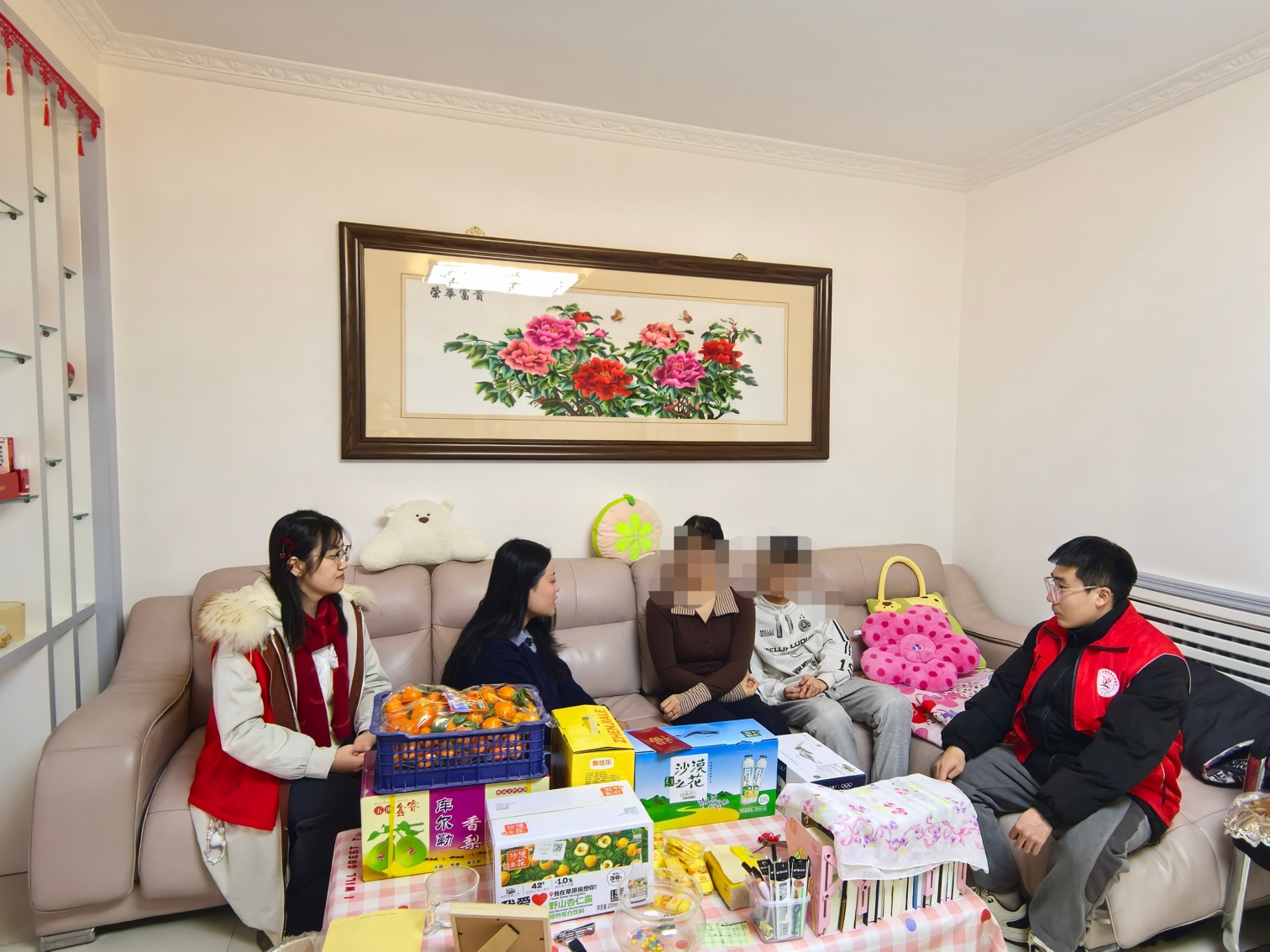 情暖辖区童心 爱伴稚子前行——内蒙古自治区赤峰市元宝山区西城街道王府社区关工委开展新春慰问困境儿童