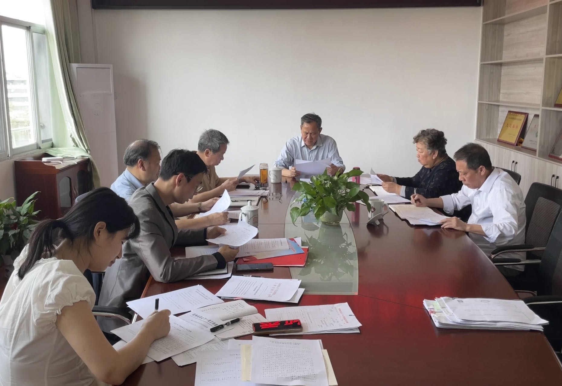 江西省抚州市关工委召开党纪学习教育专题研讨会议