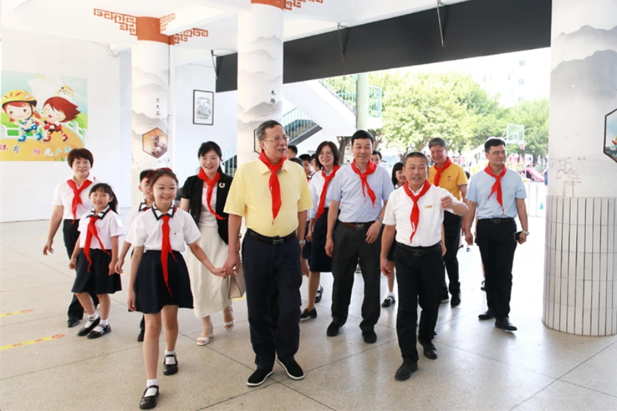 广东省关工委主任林木声一行到潮州调研指导关心下一代工作