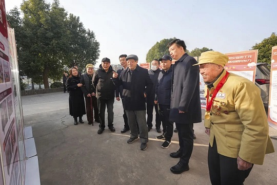 无锡市关工委缪根宝主任一行调研指导惠山区关工委工作