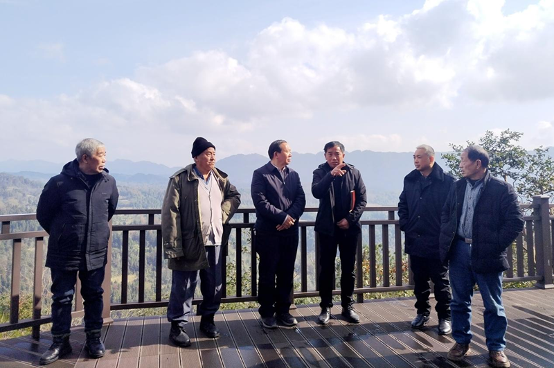 湖南省湘西土家族苗族自治州保靖县关工委调研：积极境教第一村陇木峒村关心下一代工作