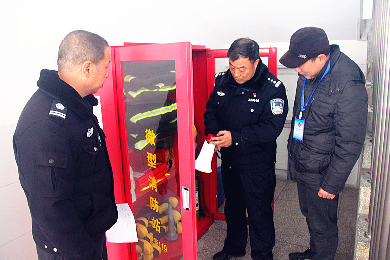 江苏省南京市玄武区玄武湖街道关工委联合开展冬季校园消防安全专项检查