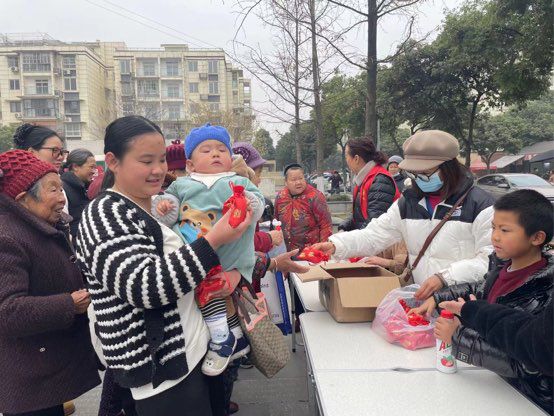四川省成都市金牛区侯家社区关工委开展“忆及传统 话说腊八”主题活动