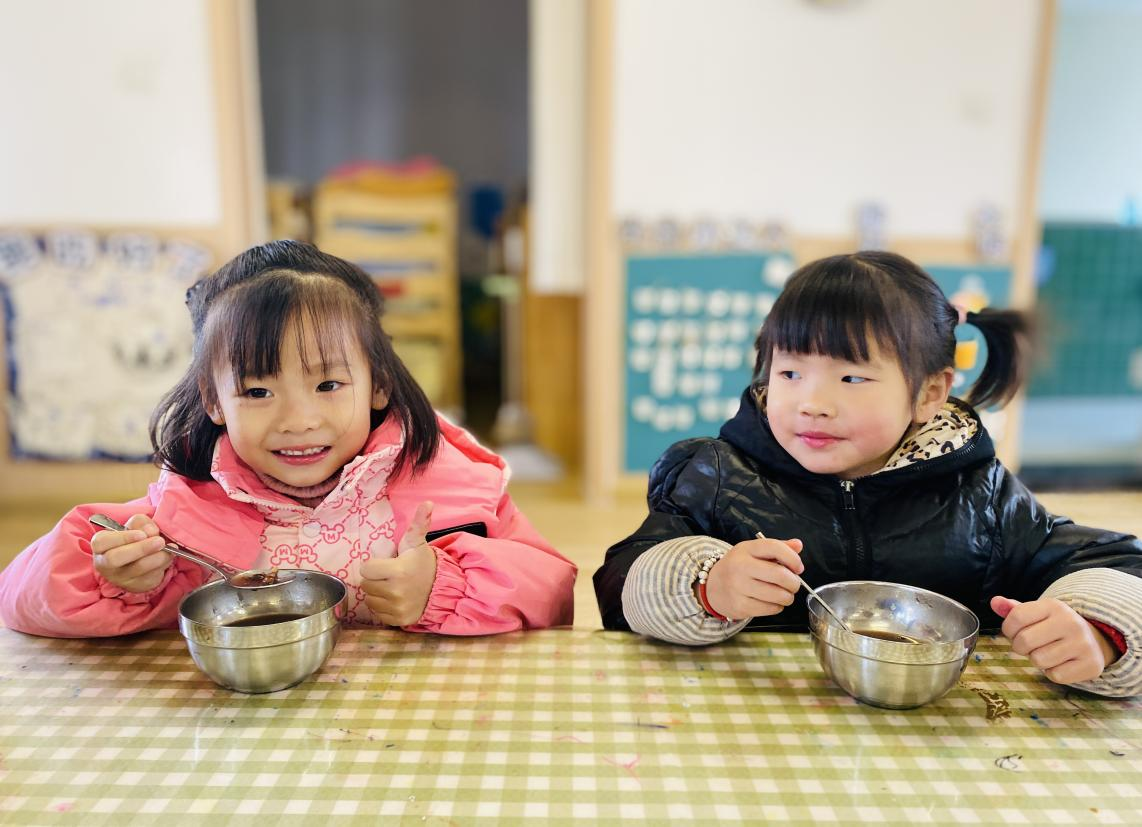 江西抚州崇仁：腊八粥香 情暖意长