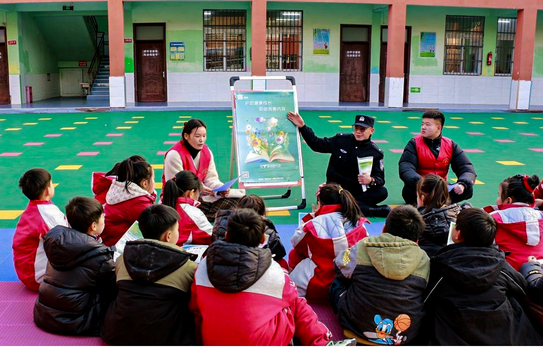 安徽省巢湖市夏阁镇关工委：文明绿书签 护苗伴成长