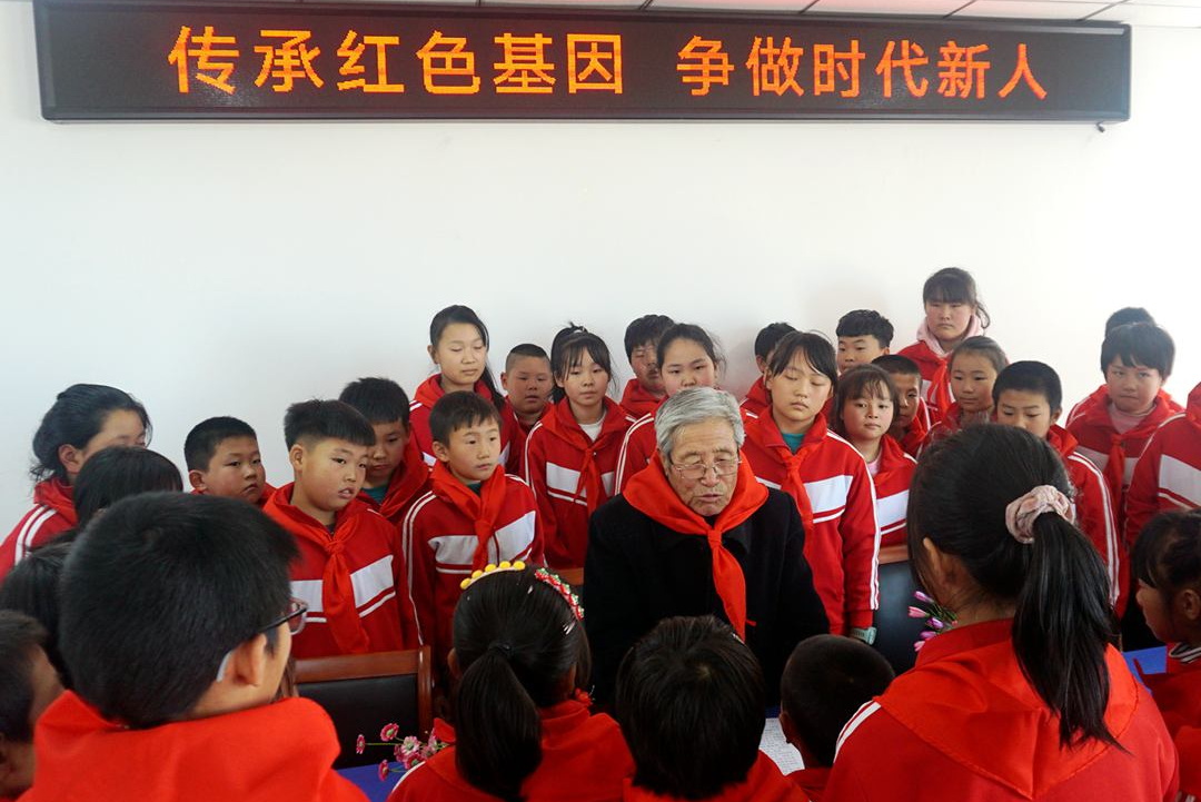 吉林省洮南市关工委“五老”工作室负责人赵春城：倾情关心下一代 桑榆未晚绘人生