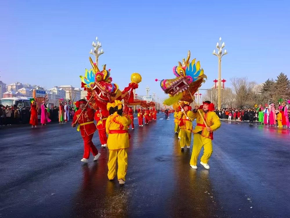 激情闹元宵 “五老”展风采——内蒙古自治区赤峰市翁牛特旗“五老”积极参与元宵节舞蹈大赛