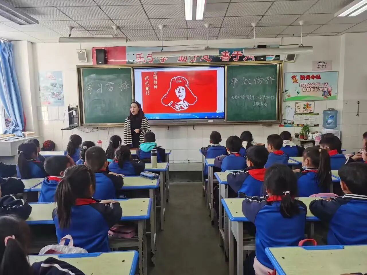 四川省凉山州西昌市安宁镇中心小学组织开展“3·5雷锋纪念日”主题活动