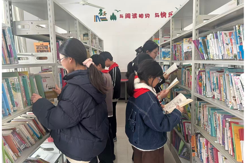 安徽省阜阳市阜南县于集乡中心小学关工委联合开展“书香沁校园·阅读伴成长”主题读书活动