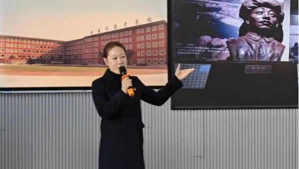 辽宁省锦州市凌海市育才学校关工委开展红色故事进校园主题宣讲活动