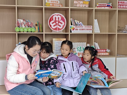 江苏省无锡市惠山区长安街道惠城一社区关工委组织开展“书香润童心 共读伴成长”主题读书漂流活动
