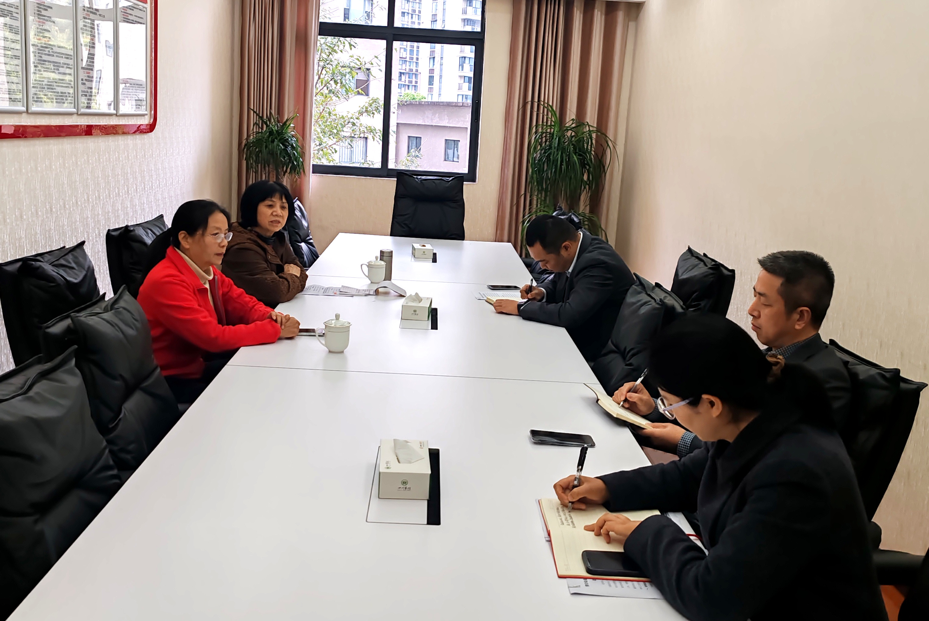 金融赋能显实效，关爱落地润无声——四川省雅安市天全县关工委赴雅安农商银行天全支行调研