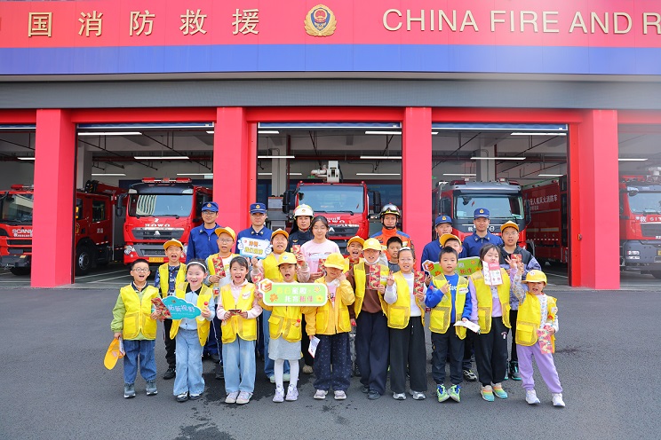 江苏省无锡市惠山区长安街道惠城三社区关工委：三维发力润童心 多元服务惠民生