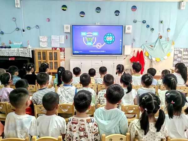筑牢安全防线 守护童心成长——四川省凉山州宁南县机关幼儿园关工委开展安全教育宣传月系列活动