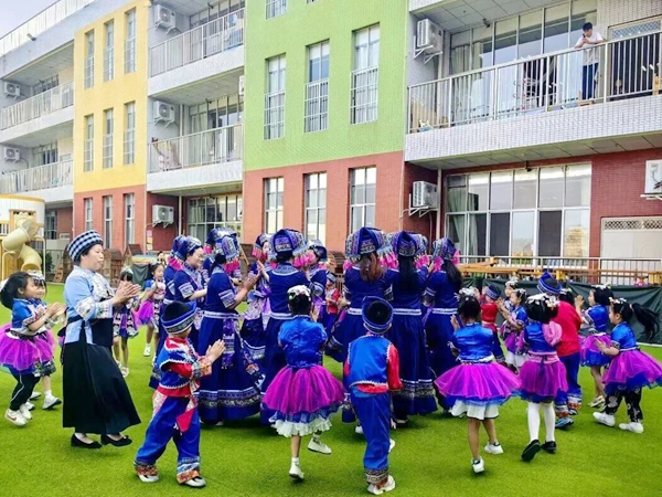 浓情三月三 布依润童心——四川省凉山州宁南县第二幼儿园关工委开展布依族“三月三”主题活动