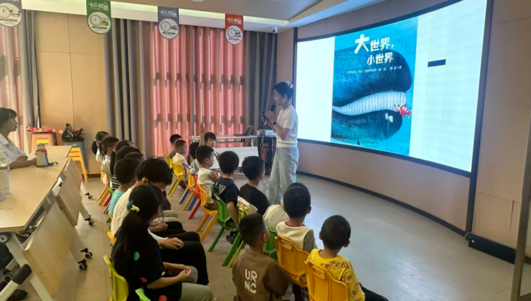 四川省凉山州西昌市妇联开展科普阅读活动