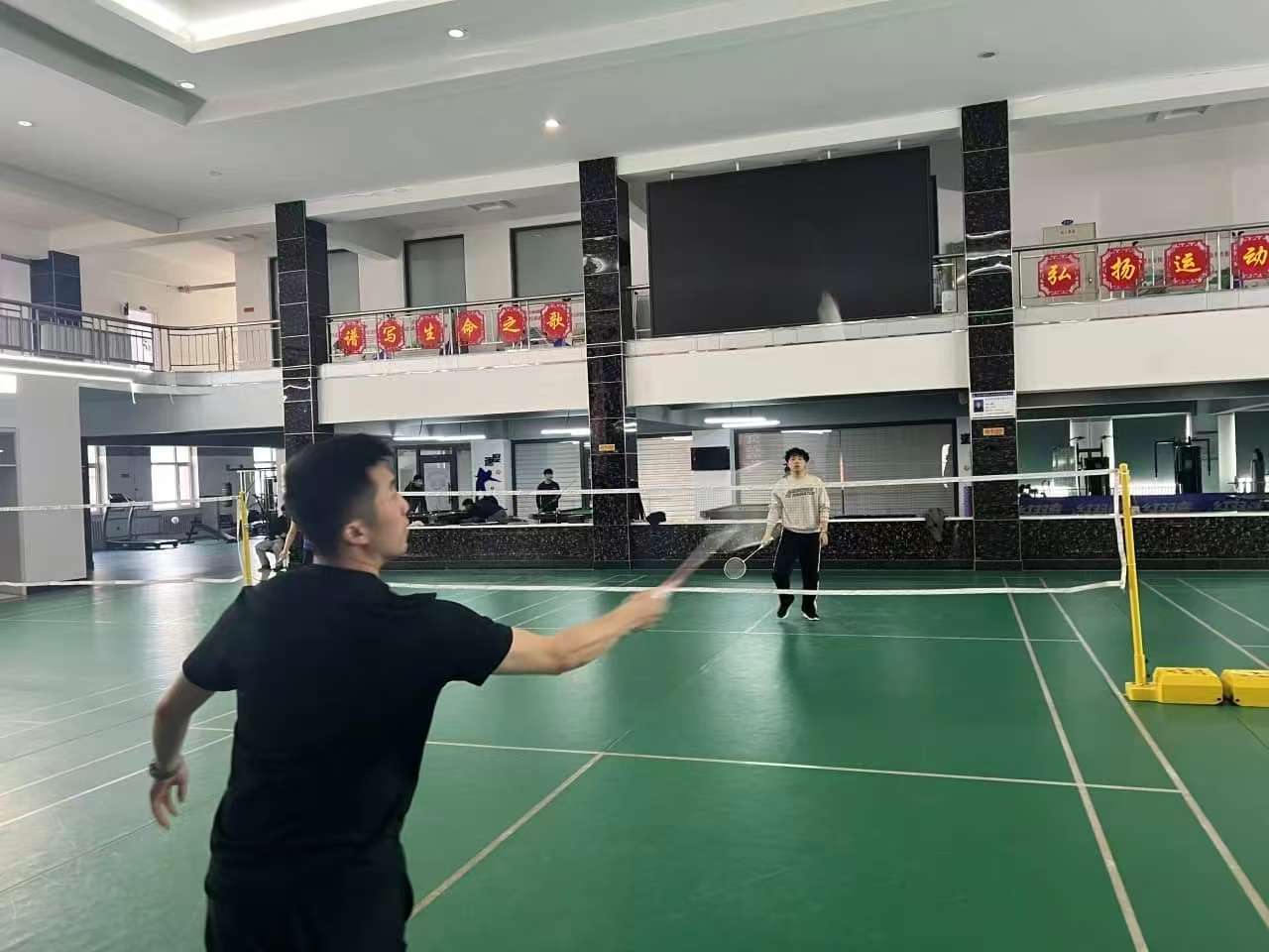 中国铁路哈尔滨局集团有限公司绥芬河站关工委开展“青春赋能强体魄 活力奋进正当时“活动