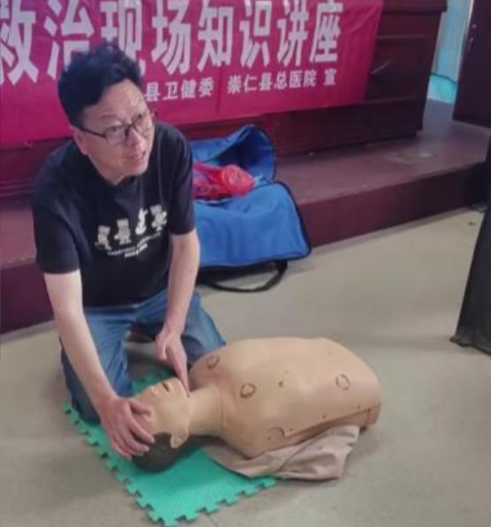 江西省抚州市崇仁县：健康科普“大礼包” 守护成长必修课