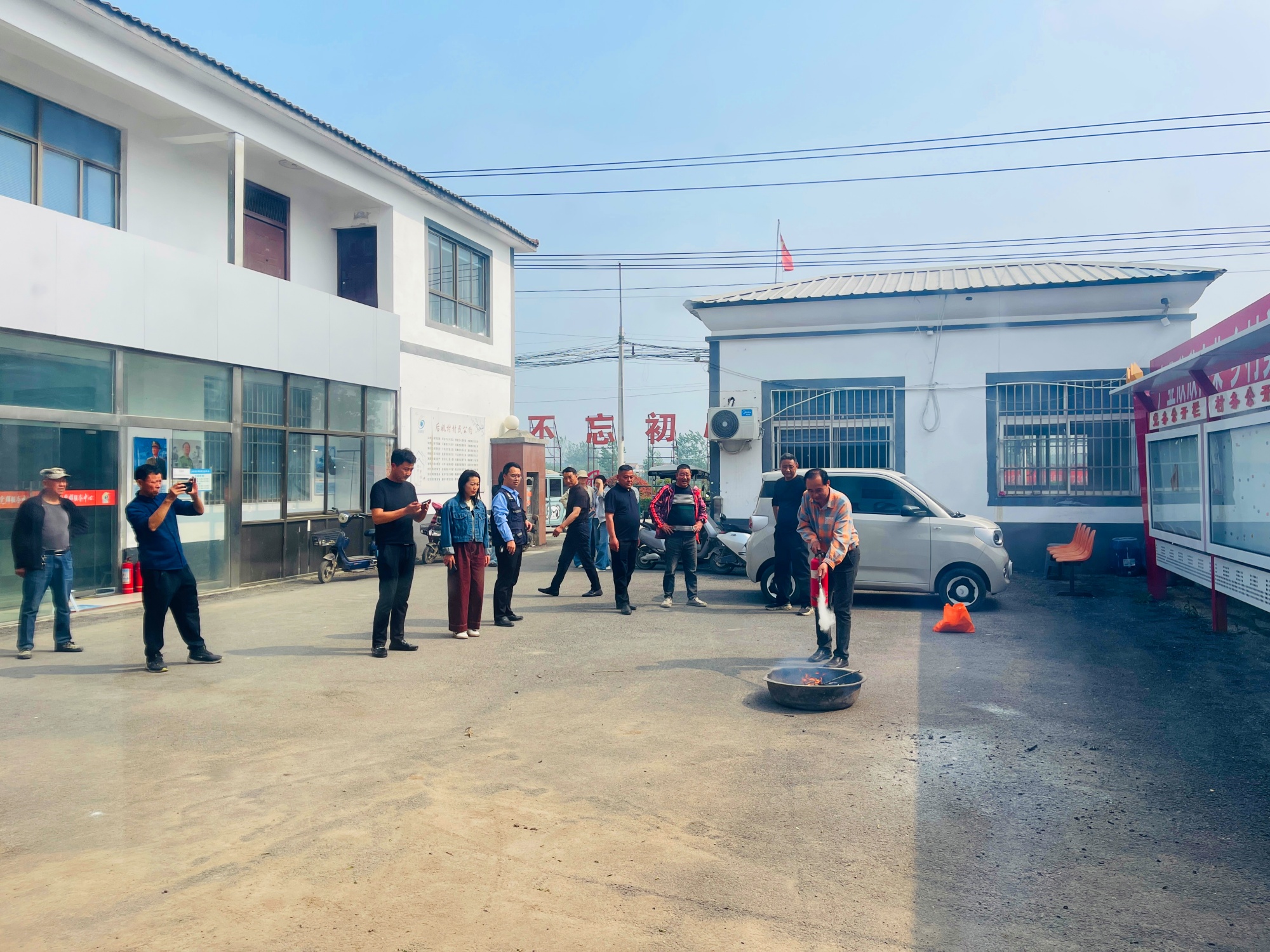以学促安 防患未“燃”——江苏省徐州市经开区大庙街道后姚村关工委开展消防安全知识培训与实操演练主题活动