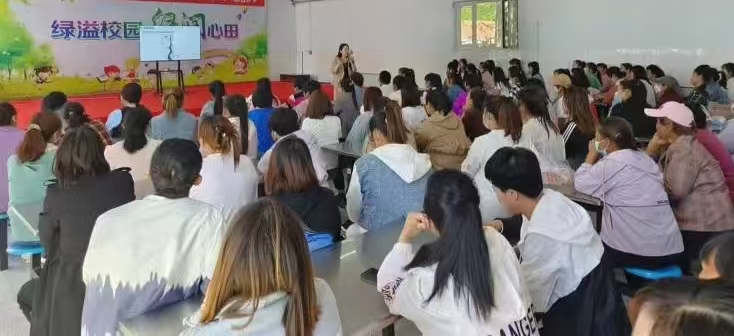 关工委薪火相传 师徒携手共促教研——内蒙古自治区赤峰市阿鲁科尔沁旗巴彦花第一小学关工委开展系列青年教师帮带活动