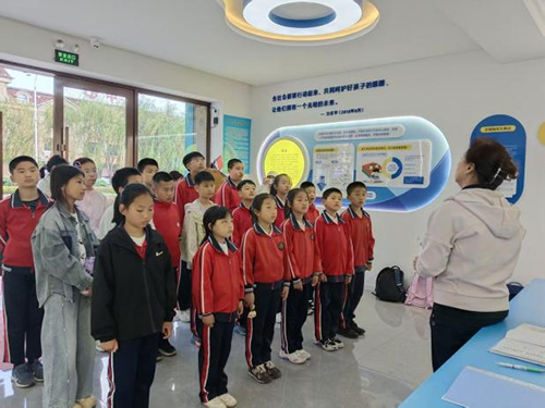 科学护眼 明亮未来——黑龙江省穆棱市朝鲜族学校关工委开展眼健康科普实践活动
