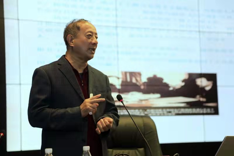 “五老”走进大学讲堂讲“马列”