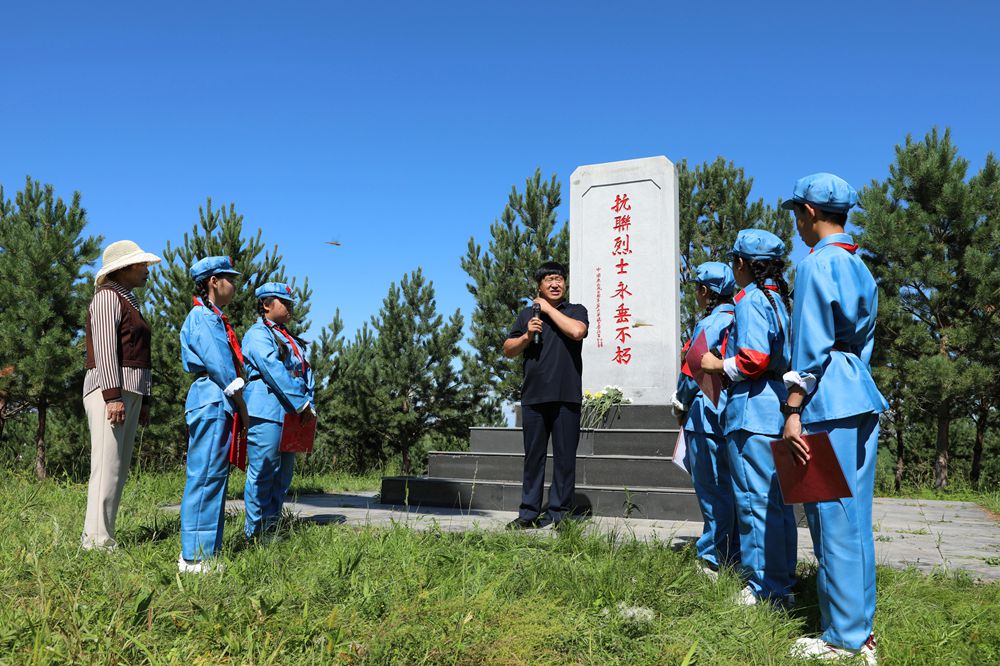 内蒙古呼伦贝尔阿荣旗关工委——红军岗上守护人