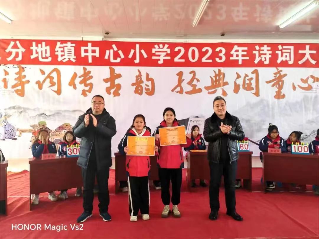 1704265996538263.jpg dea288072db3da318b4426566751940.jpg