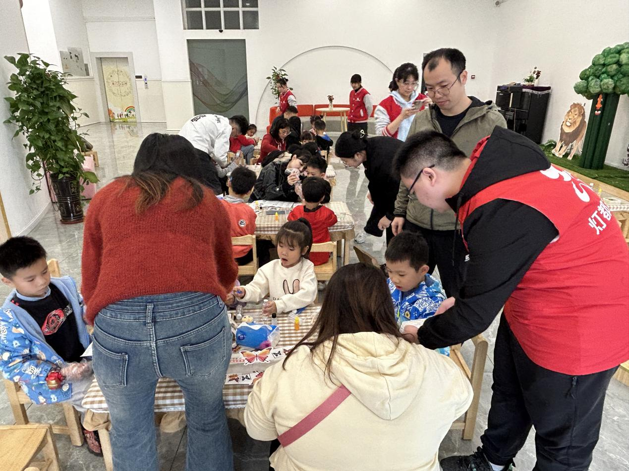 1704271737558741.png 2023年12月30日,古四村关工委联合嘉思顿教育开展生物多样性科普公益小课堂.png