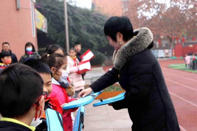 1704356270575509.png 1.png