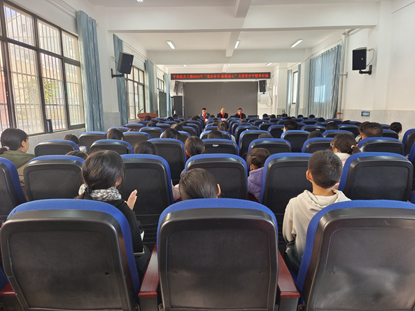 1704696597327129.jpg 活动现场_副本.jpg