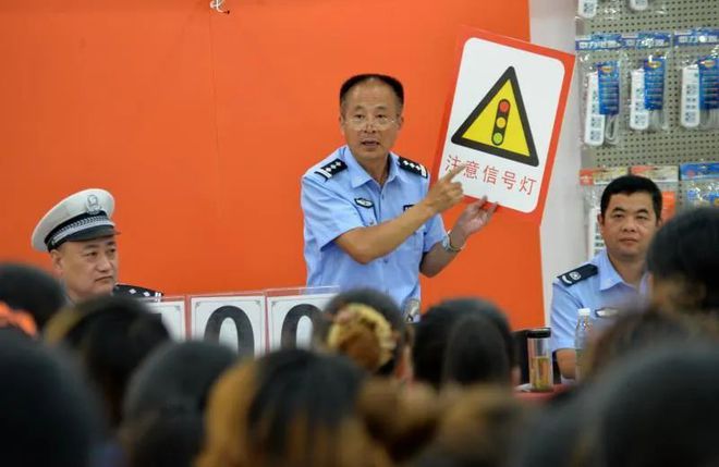 1704956769659414.jpg 7JJ71C0L.jpg