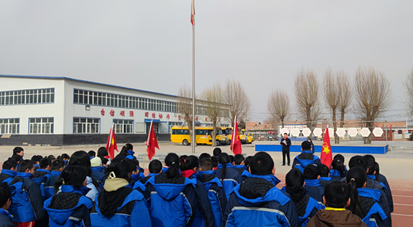 1709860614468749.jpg 元宝山区马蹄营子学校学雷锋活动照9jpg_副本.jpg