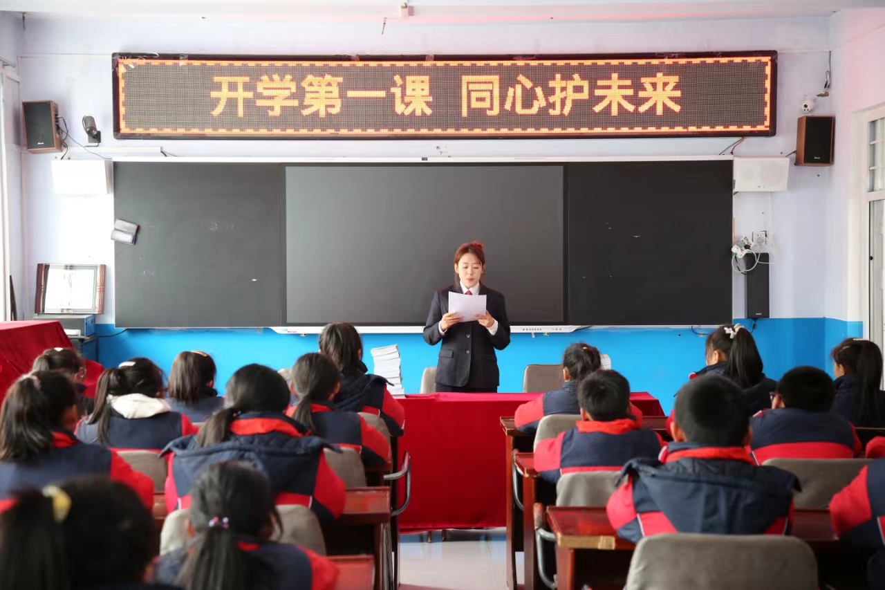 1709902854347485.jpg 77b5cc00edd9c989358719ac8156587.jpg