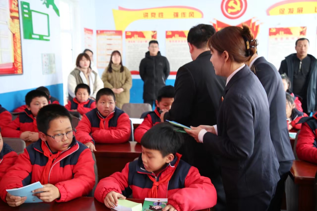 1709902873675383.jpg f08c57e41eb5bbcfa663efa636cc920.jpg