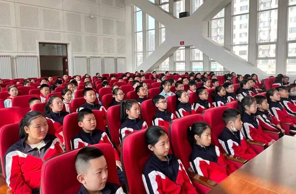 宝宇继红小学二2222.png