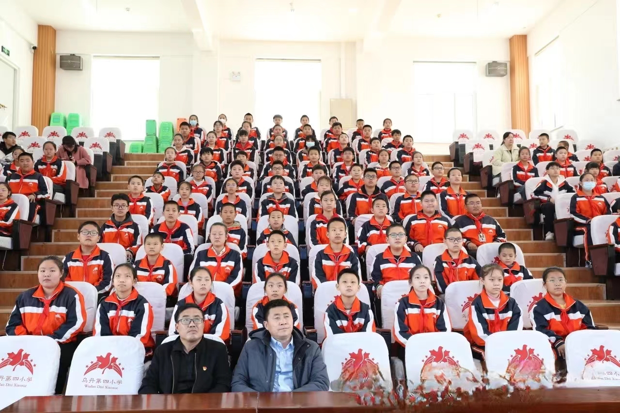 f3cb596125ab0db060632eb8fe01c9b.jpg