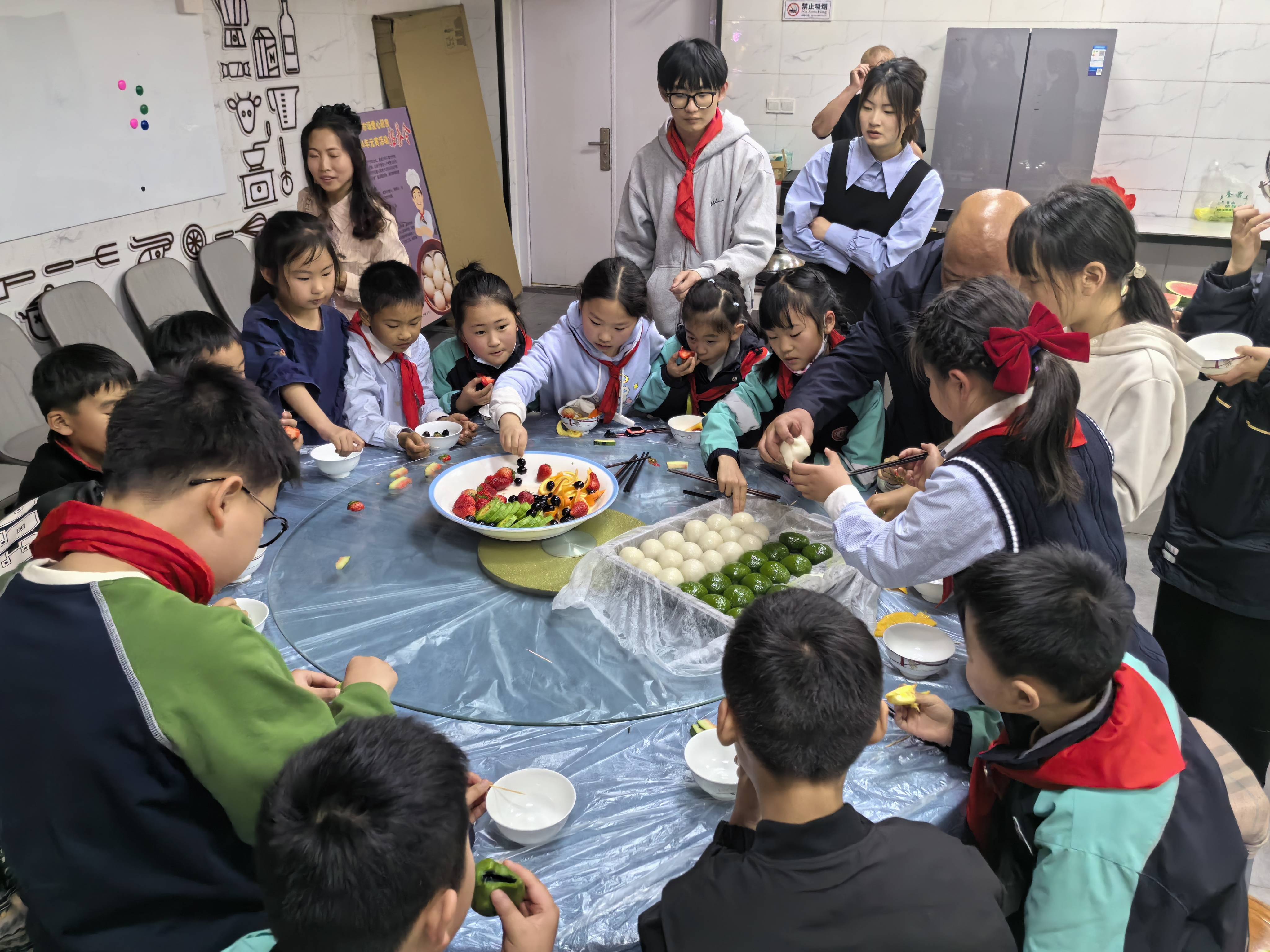 20240330清明实践活动11.jpg