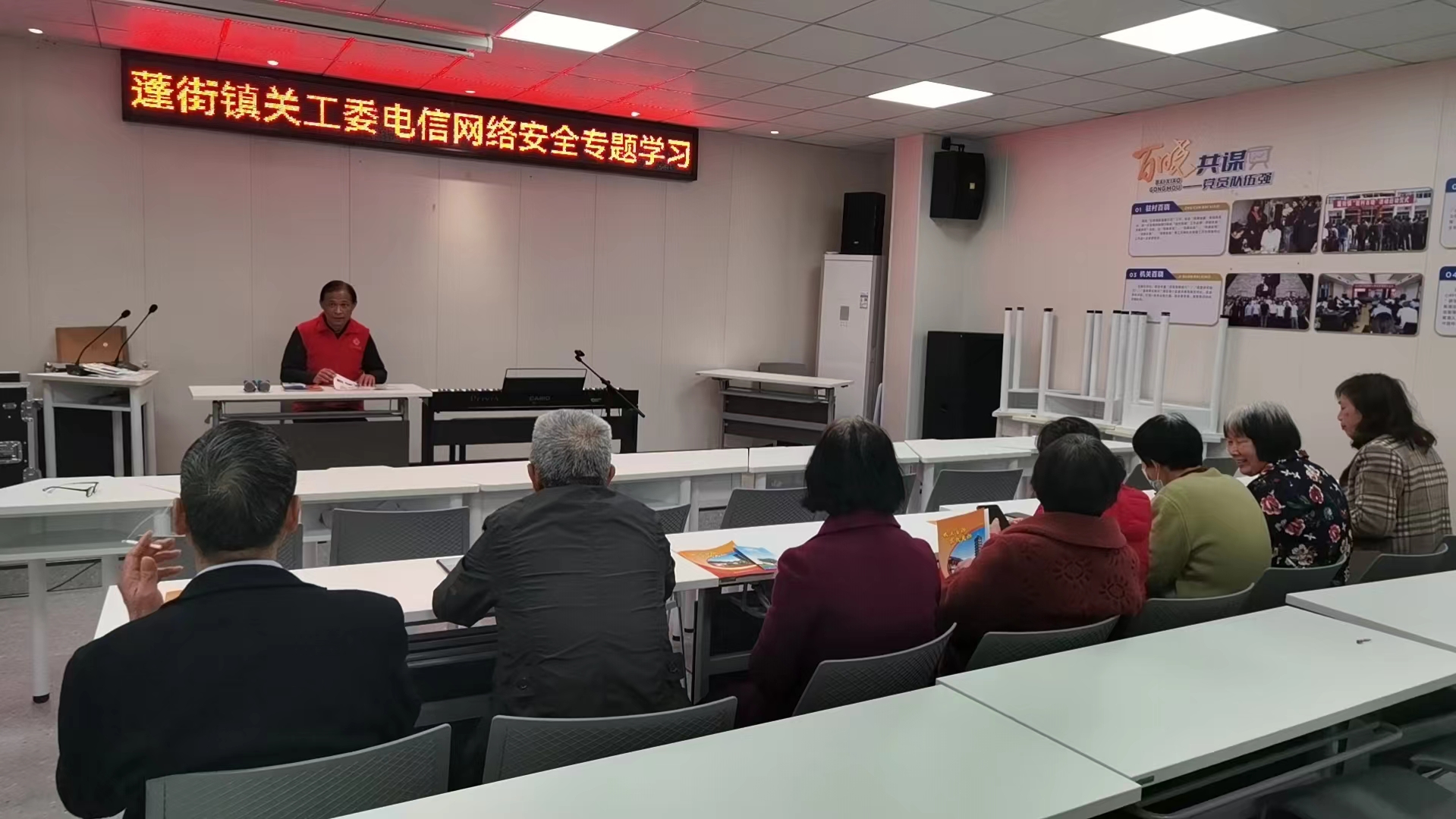 1712106093511484.jpg 蓬街.jpg