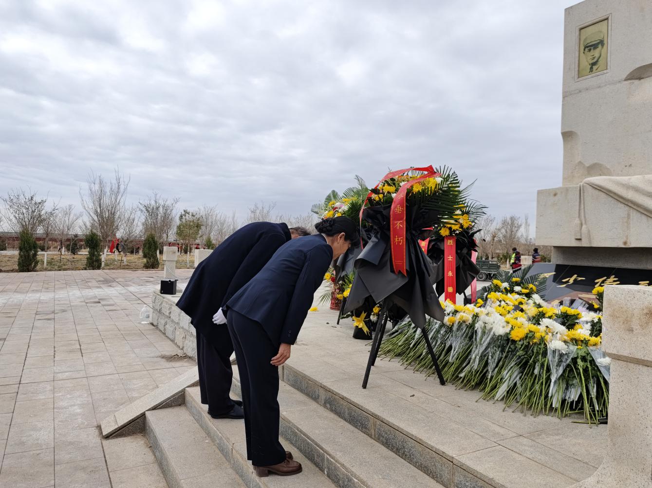 1712118206577167.jpg 图片2.jpg