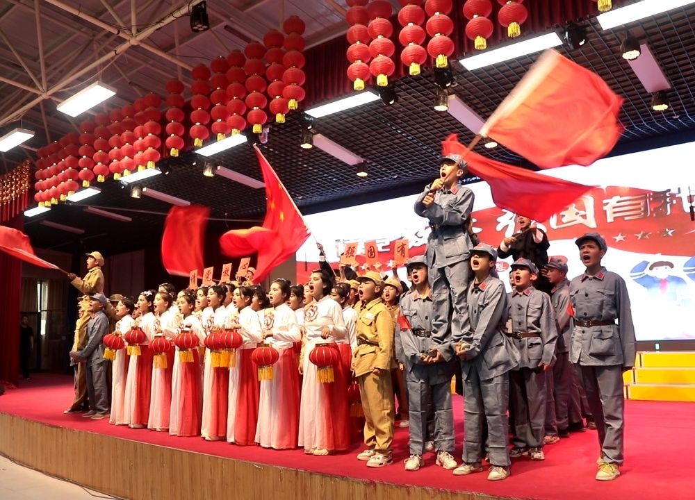 1714878041944706.jpg 演出照片.jpg