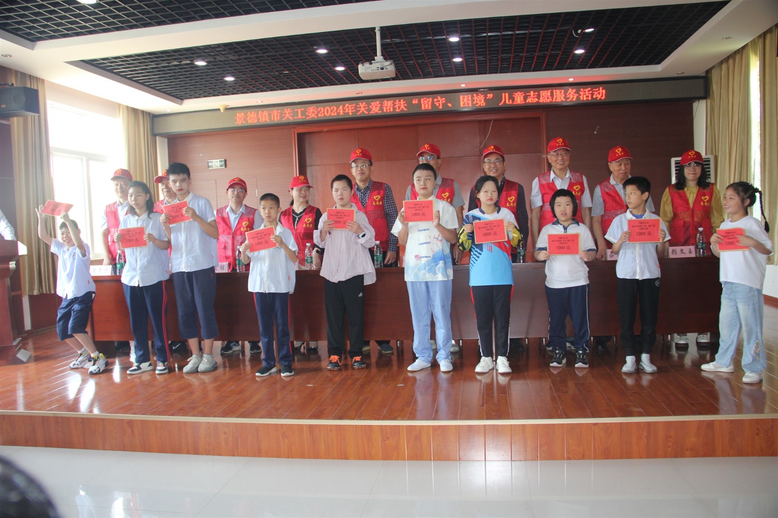 1716288785574079.jpg IMG_2189_Jc.jpg